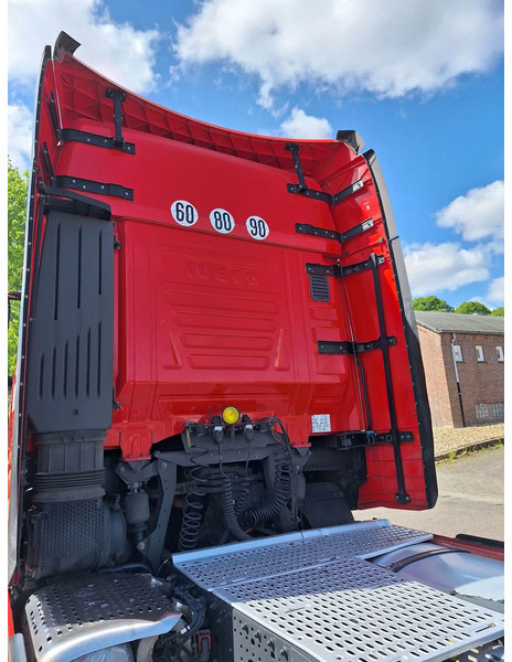 Iveco Stralis 510 Stralis 510 - Tractor head: gambar 4 Iveco Stralis 510 Stralis 510 - Tractor head: gambar 4