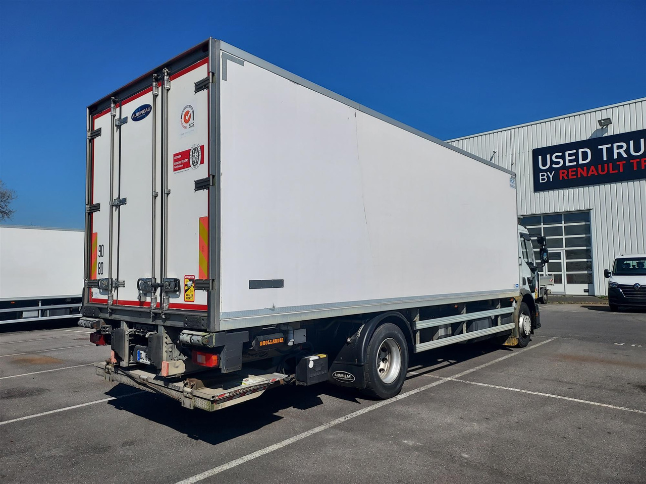 RENAULT D Wide - Truk berpendingin: gambar 3 RENAULT D Wide - Truk berpendingin: gambar 3