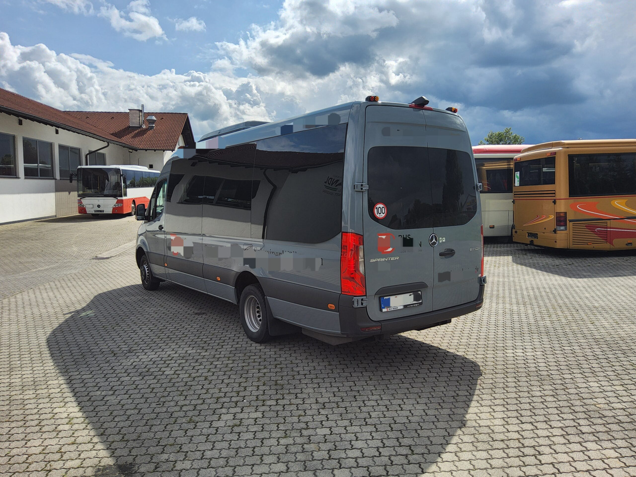 Mercedes Benz 517 cdi BusDesign Comfort 19+1+1 Schlafsitze / USB / Klima / Automatik - Bus mini, Van penumpang: gambar 3 Mercedes Benz 517 cdi BusDesign Comfort 19+1+1 Schlafsitze / USB / Klima / Automatik - Bus mini, Van penumpang: gambar 3
