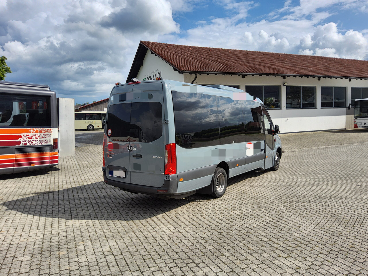 Mercedes Benz 517 cdi BusDesign Comfort 19+1+1 Schlafsitze / USB / Klima / Automatik - Bus mini, Van penumpang: gambar 4 Mercedes Benz 517 cdi BusDesign Comfort 19+1+1 Schlafsitze / USB / Klima / Automatik - Bus mini, Van penumpang: gambar 4