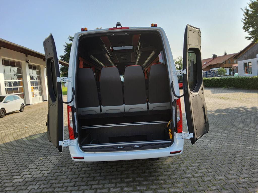 Mercedes Benz 519 cdi Comfort XL 190 PS / 19+1+1 Reise / NEUWAGEN - Bus mini, Van penumpang: gambar 5 Mercedes Benz 519 cdi Comfort XL 190 PS / 19+1+1 Reise / NEUWAGEN - Bus mini, Van penumpang: gambar 5