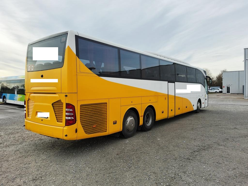 Mercedes Benz Tourismo 17 RHD - L 62 Sitze / ORIGINAL KM !! - Bus pariwisata: gambar 2 Mercedes Benz Tourismo 17 RHD - L 62 Sitze / ORIGINAL KM !! - Bus pariwisata: gambar 2