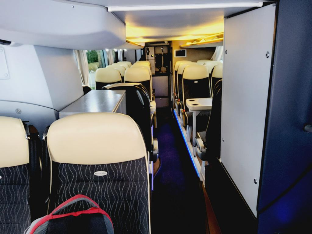 Bus tingkat Neoplan Skyliner L P06 81+1+1 / BESONDERS gepflegt!: gambar 9