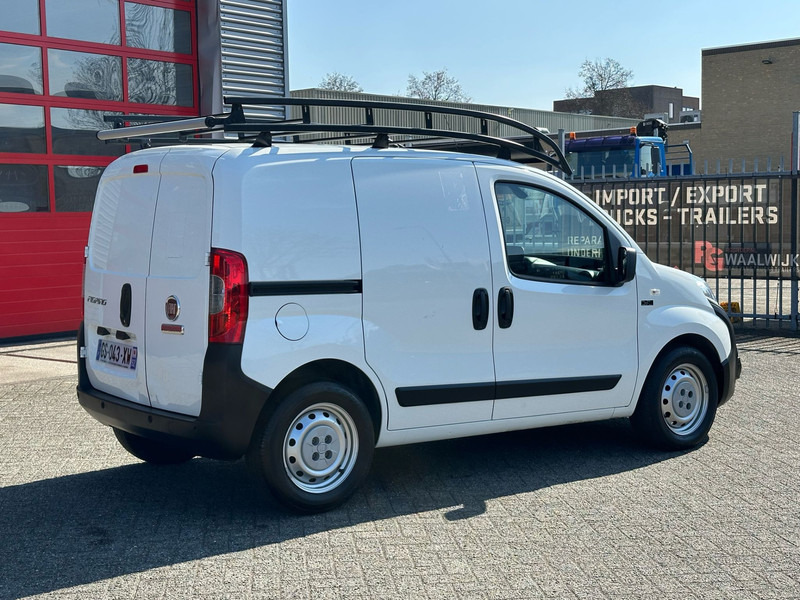 Fiat Fiorino 13900 km Km 13.933 Airco - Van kecil: gambar 3 Fiat Fiorino 13900 km Km 13.933 Airco - Van kecil: gambar 3