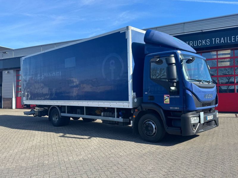 Iveco Eurocargo ML120E22 airco - Truk box: gambar 1 Iveco Eurocargo ML120E22 airco - Truk box: gambar 1