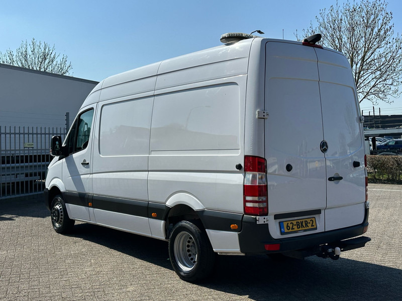 Mercedes-Benz Sprinter 519 cdi V6 - Truk box: gambar 4 Mercedes-Benz Sprinter 519 cdi V6 - Truk box: gambar 4