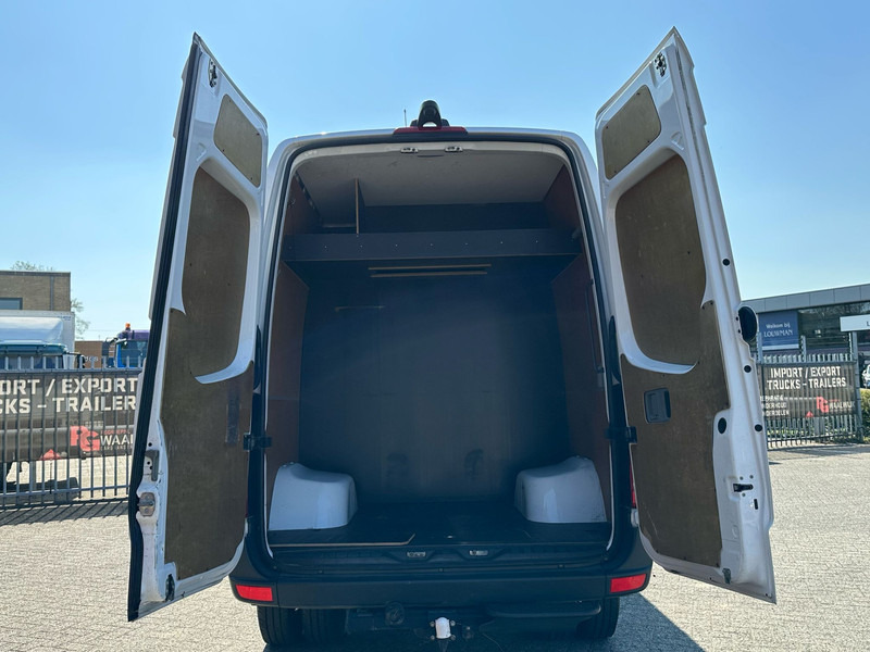 Mercedes-Benz Sprinter 519 cdi V6 - Truk box: gambar 5 Mercedes-Benz Sprinter 519 cdi V6 - Truk box: gambar 5