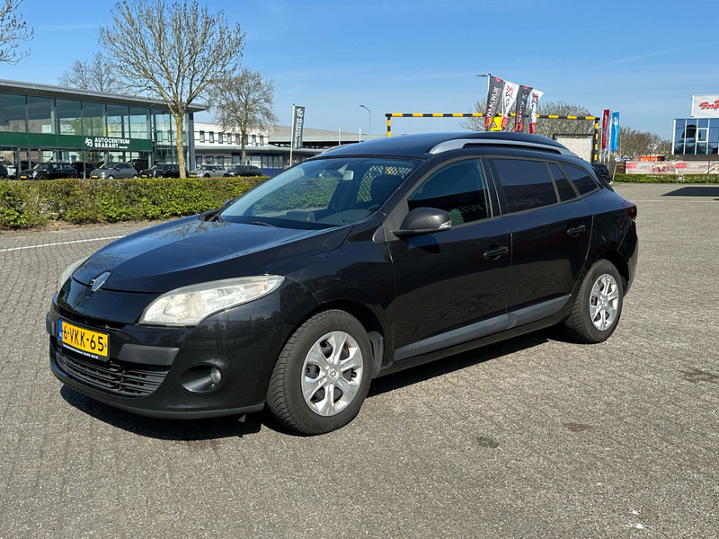 Renault Mégane Estate Van - Van kecil: gambar 2 Renault Mégane Estate Van - Van kecil: gambar 2