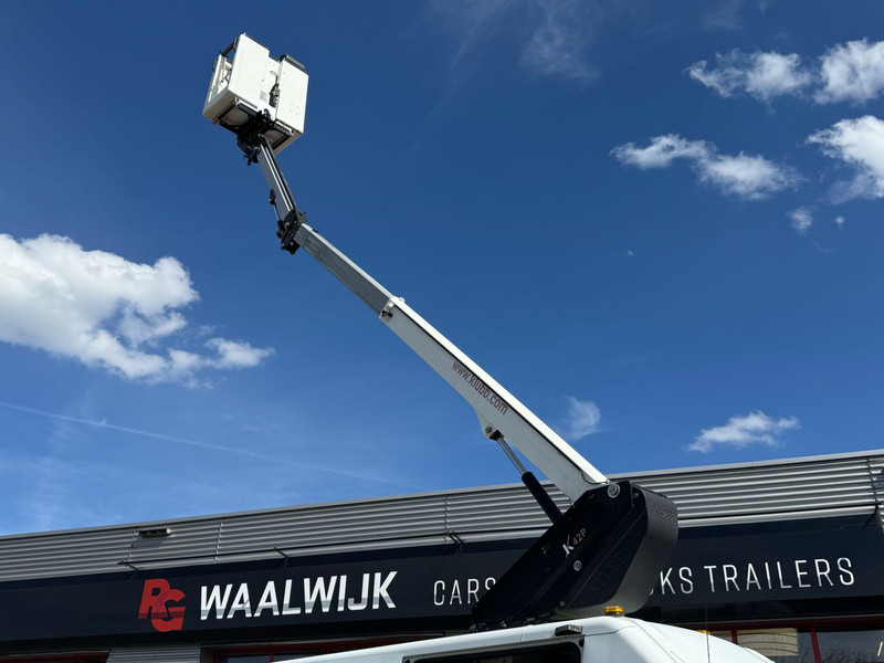 Iveco 70C15H 2 persoonslift, Electric/Hydraulic lift K 42 Hybrid - Van pengiriman: gambar 3 Iveco 70C15H 2 persoonslift, Electric/Hydraulic lift K 42 Hybrid - Van pengiriman: gambar 3