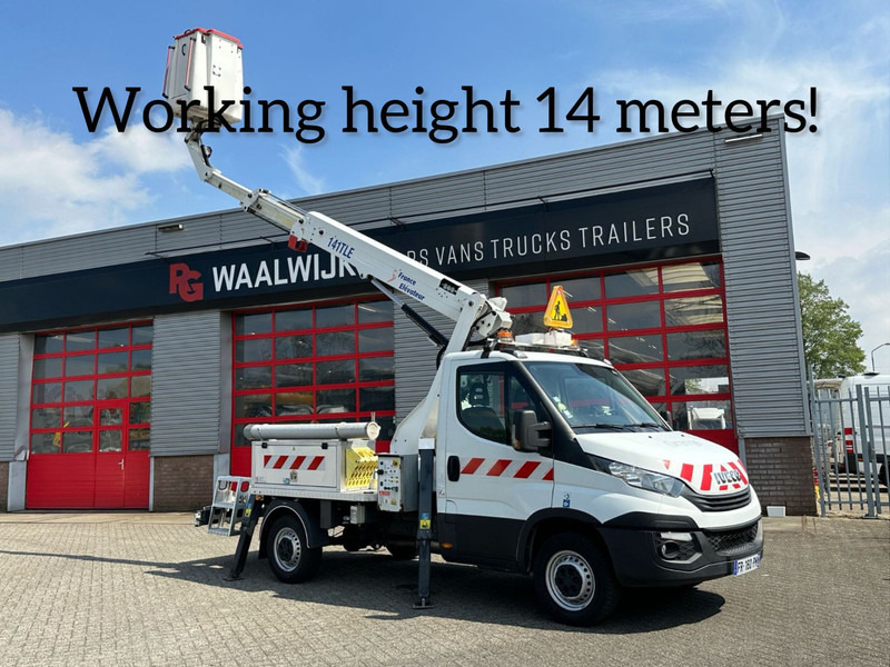 Iveco Daily 35S14 APK 10-07-2026 14 meter, 4x stamped, 413 working hours - Van pengiriman: gambar 1 Iveco Daily 35S14 APK 10-07-2026 14 meter, 4x stamped, 413 working hours - Van pengiriman: gambar 1
