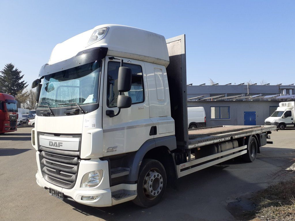 DAF CF320 EURO 6 - Truk flatbed: gambar 3 DAF CF320 EURO 6 - Truk flatbed: gambar 3