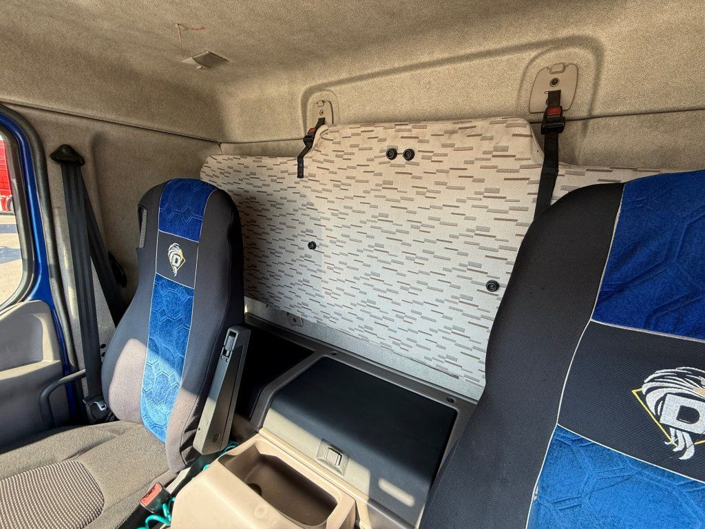 Truk box DAF LF250 EURO 6: gambar 15