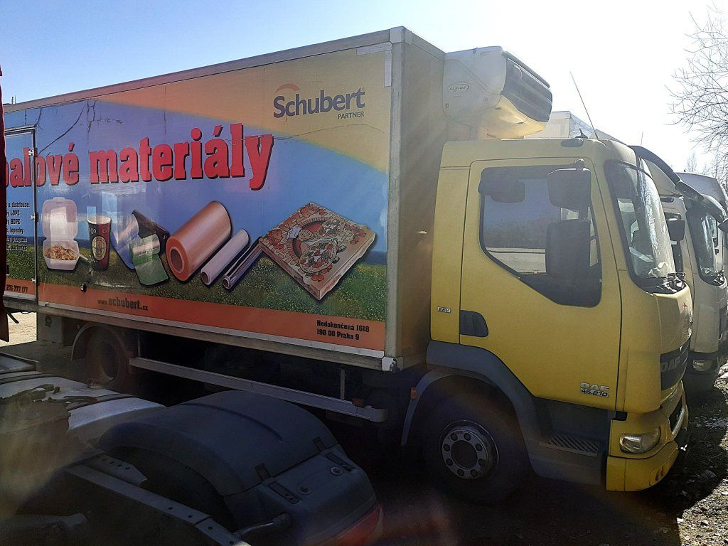 DAF LF45.210 mit Carrier Motorschaden engineproblem - Truk berpendingin: gambar 1 DAF LF45.210 mit Carrier Motorschaden engineproblem - Truk berpendingin: gambar 1