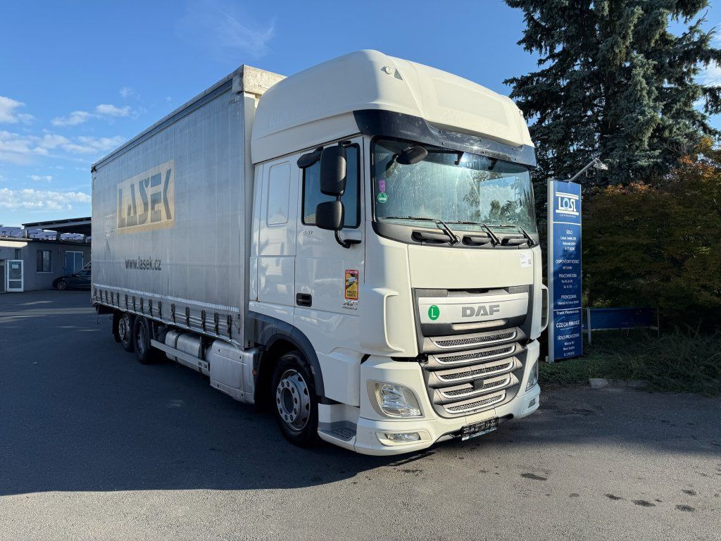 DAF XF440 EURO 6 6x2 - Truk dengan terpal samping: gambar 2 DAF XF440 EURO 6 6x2 - Truk dengan terpal samping: gambar 2