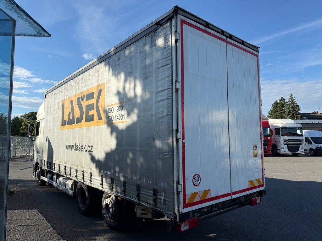 DAF XF440 EURO 6 6x2 - Truk dengan terpal samping: gambar 5 DAF XF440 EURO 6 6x2 - Truk dengan terpal samping: gambar 5