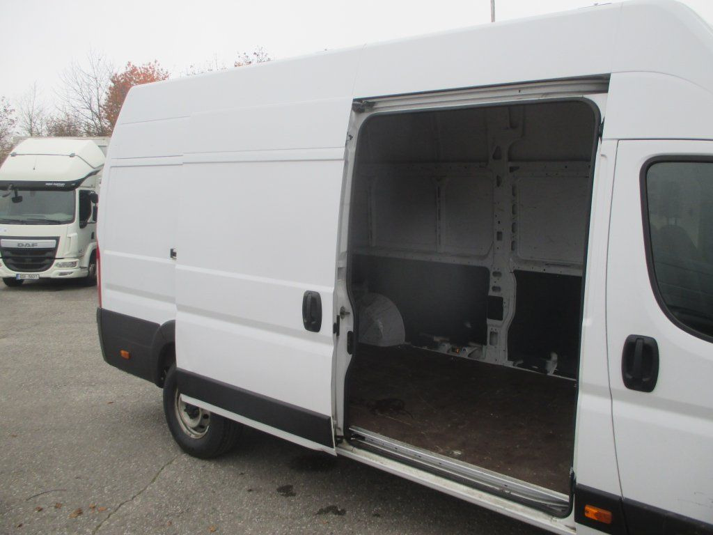 Fiat Ducato 2,3 , L4H3 - Van kecil: gambar 4 Fiat Ducato 2,3 , L4H3 - Van kecil: gambar 4