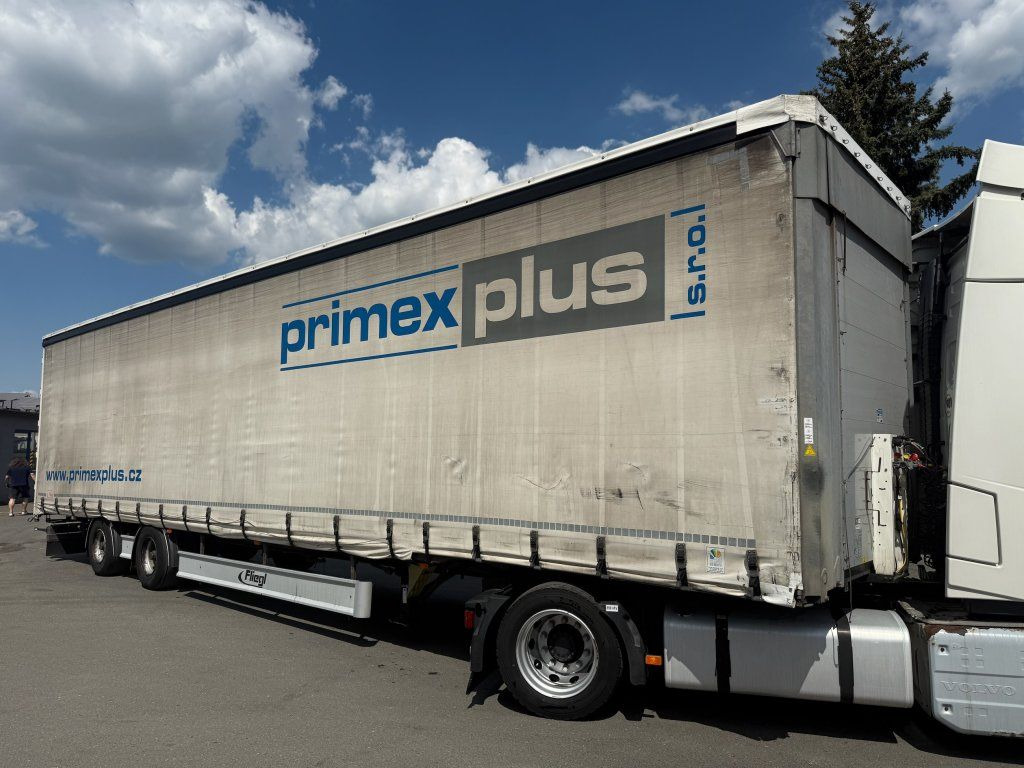 Fliegl MEGA/lowdeck 2xAchsen - Semi-trailer dengan terpal samping: gambar 1 Fliegl MEGA/lowdeck 2xAchsen - Semi-trailer dengan terpal samping: gambar 1