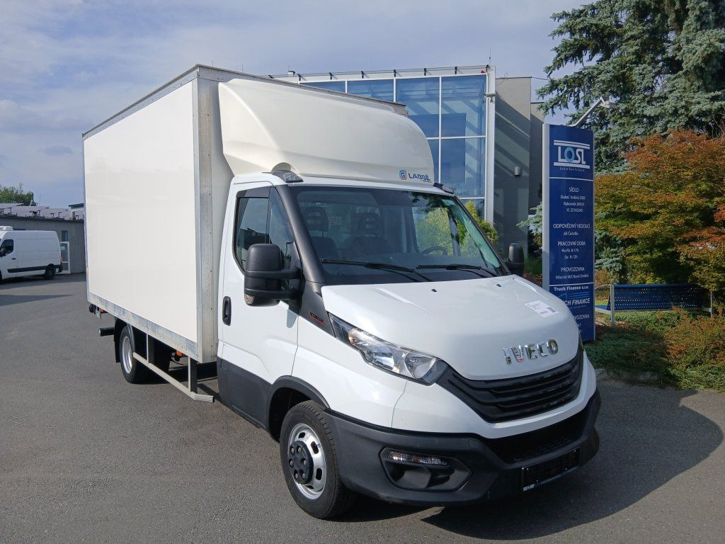 Iveco 35C16 Daily 3,0l - Van box: gambar 2 Iveco 35C16 Daily 3,0l - Van box: gambar 2