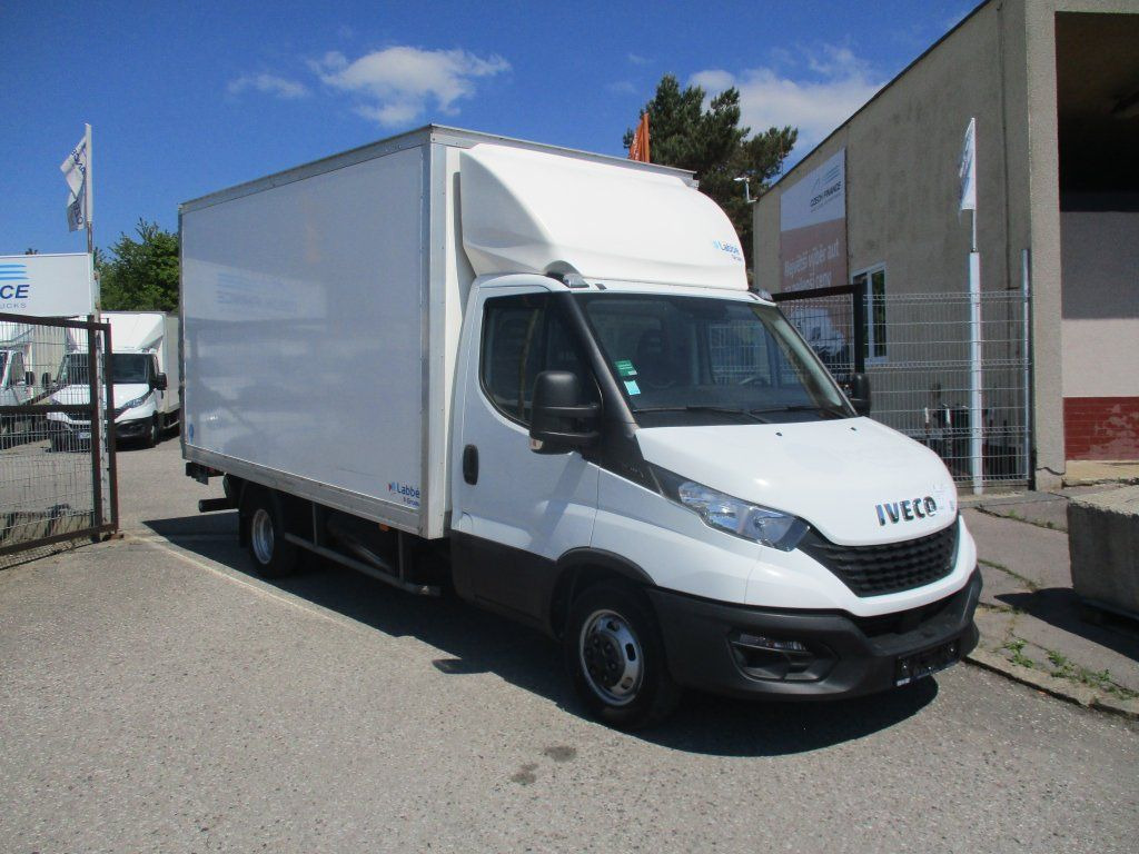 Iveco Daily 35C16 3.0 - Van box: gambar 3 Iveco Daily 35C16 3.0 - Van box: gambar 3