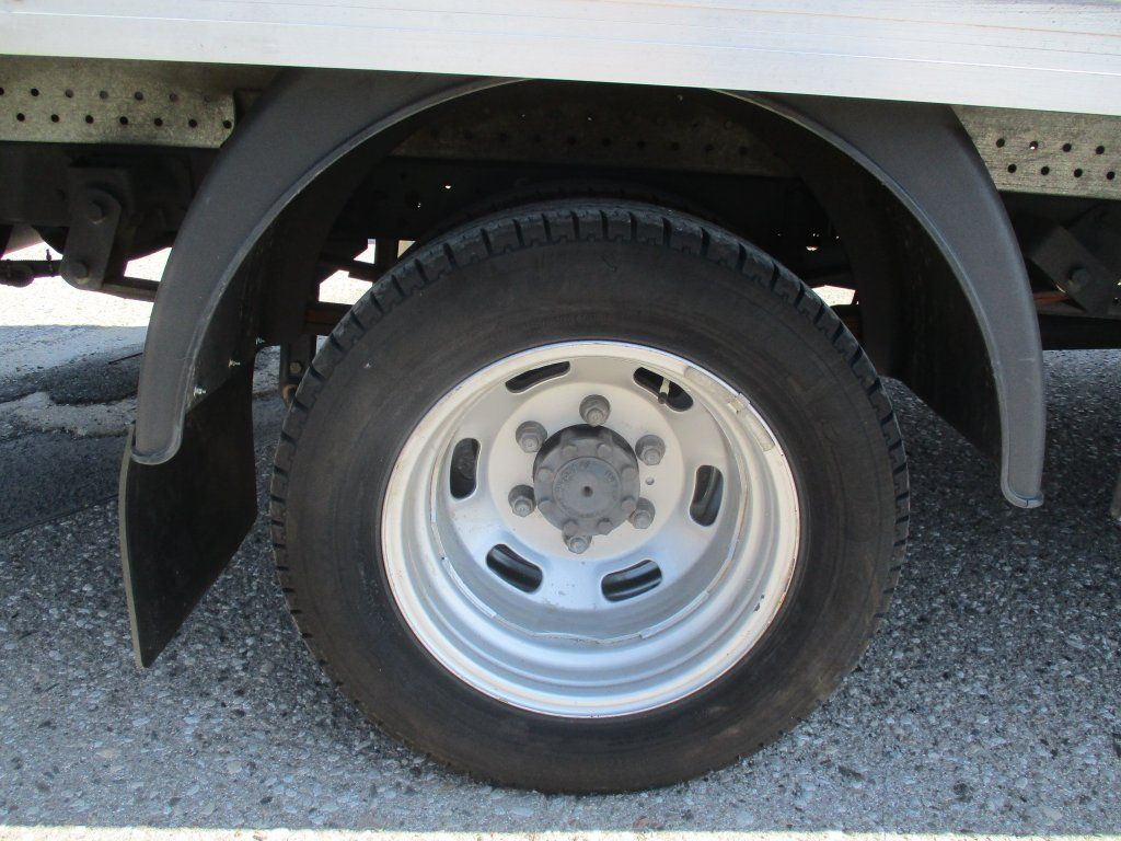 Van box Iveco Daily 35C16 3.0: gambar 18