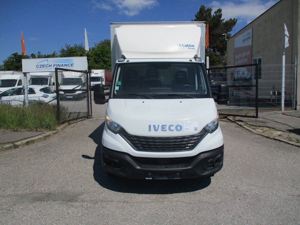 Iveco Daily 35C16 3.0 - Van box: gambar 2 Iveco Daily 35C16 3.0 - Van box: gambar 2