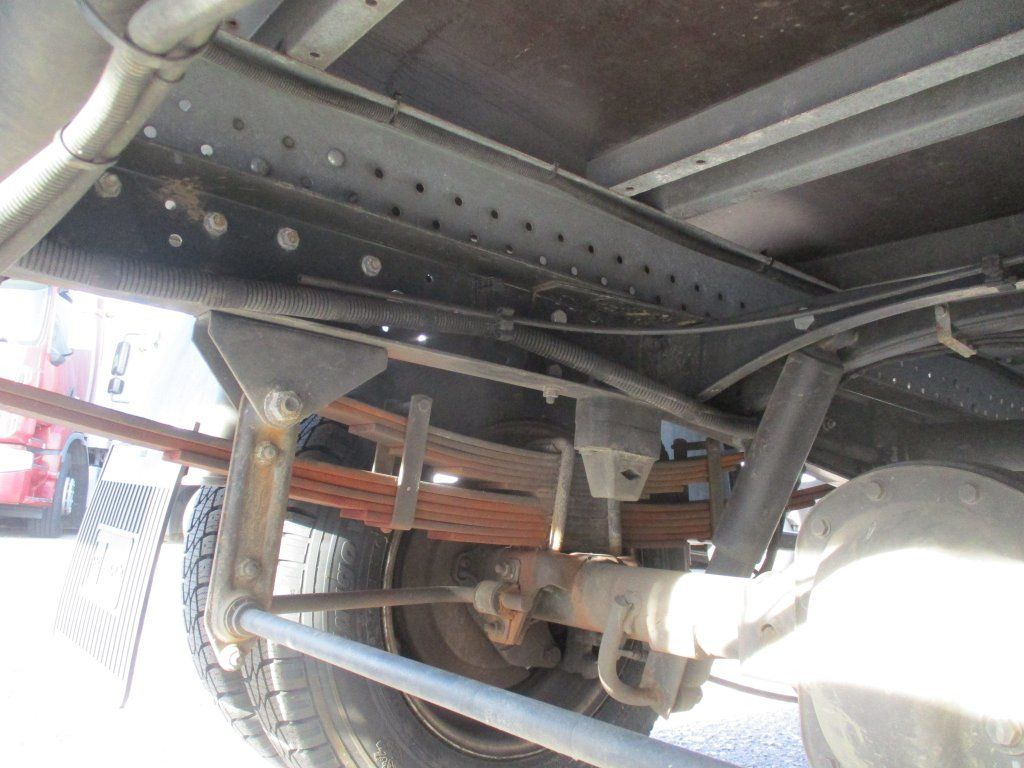 Van box Iveco Daily 35C16 , Höhe 2,3m: gambar 17 Van box Iveco Daily 35C16 , Höhe 2,3m: gambar 17