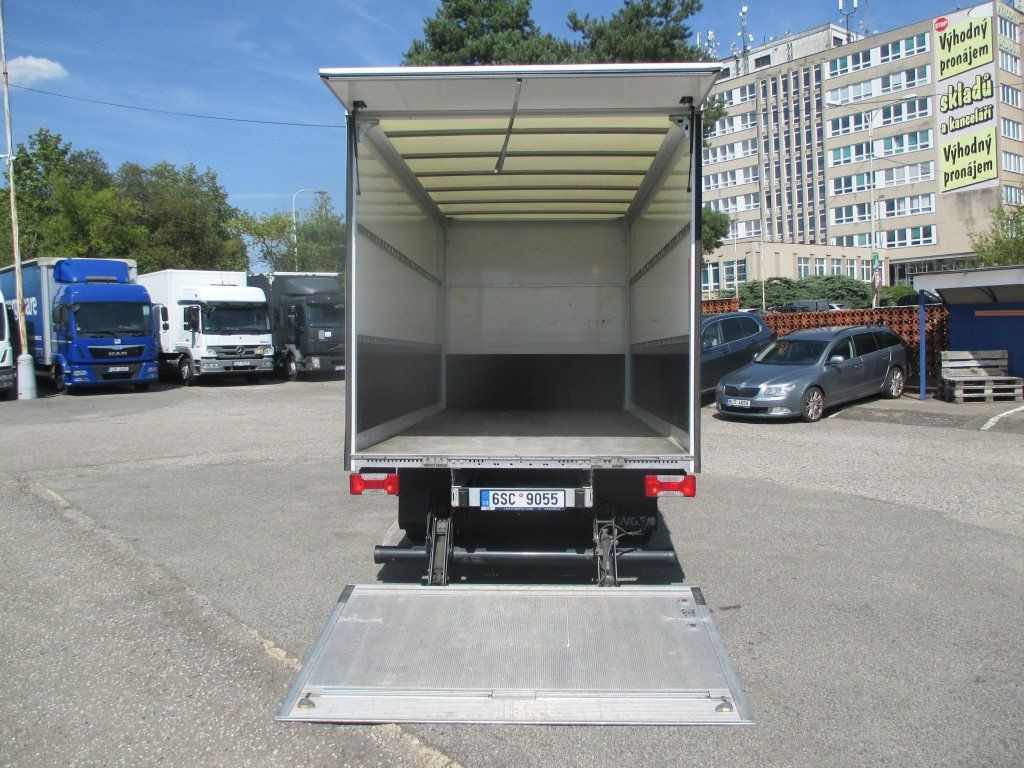 Leasing Iveco Daily 35C16 Iveco Daily 35C16: gambar 9 Leasing Iveco Daily 35C16 Iveco Daily 35C16: gambar 9