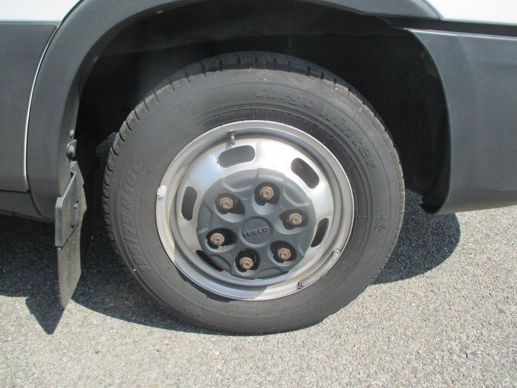 Leasing Iveco Daily 35C16 Iveco Daily 35C16: gambar 20 Leasing Iveco Daily 35C16 Iveco Daily 35C16: gambar 20