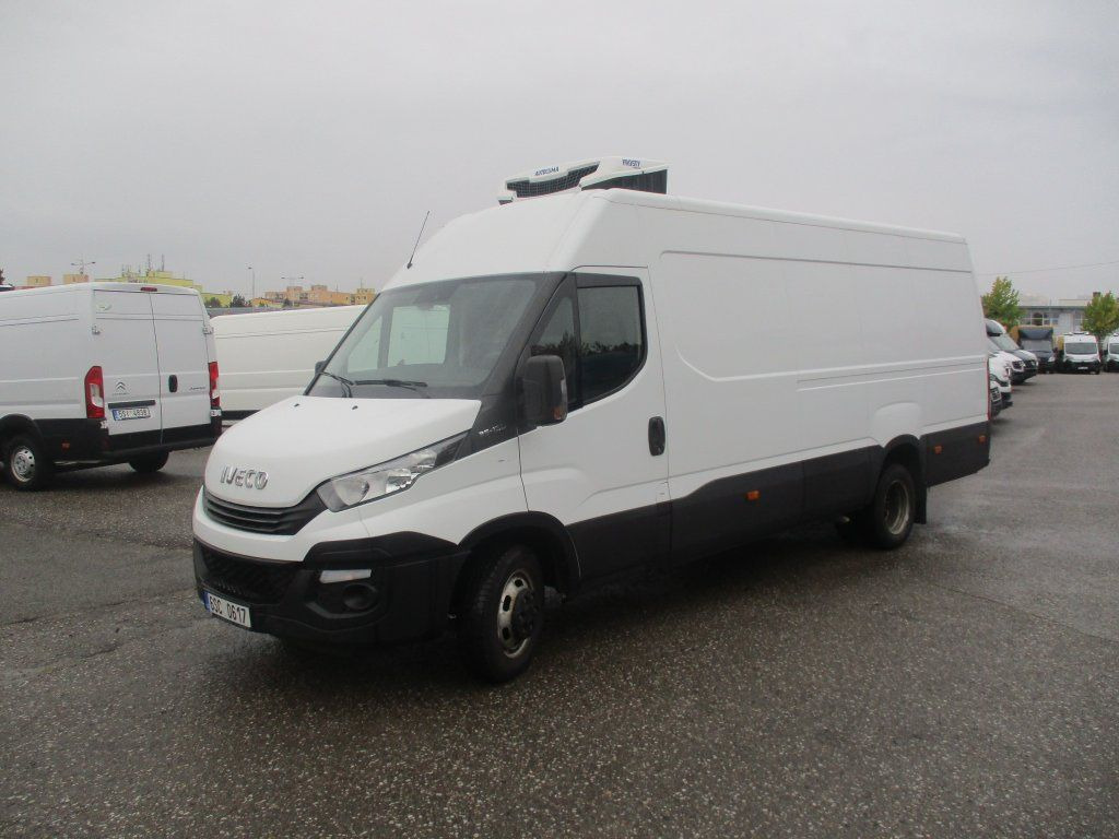 Iveco Daily 35C16 - Van berpendingin: gambar 1 Iveco Daily 35C16 - Van berpendingin: gambar 1