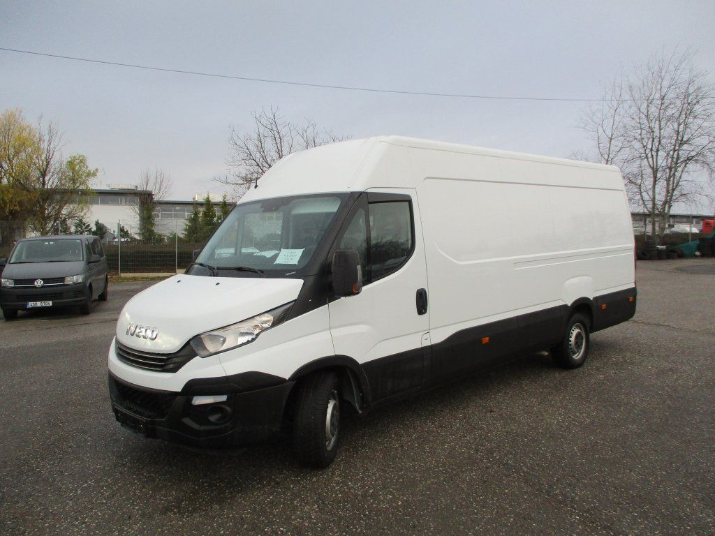 Iveco Daily 35S16 Hi Matic - Van panel: gambar 1 Iveco Daily 35S16 Hi Matic - Van panel: gambar 1