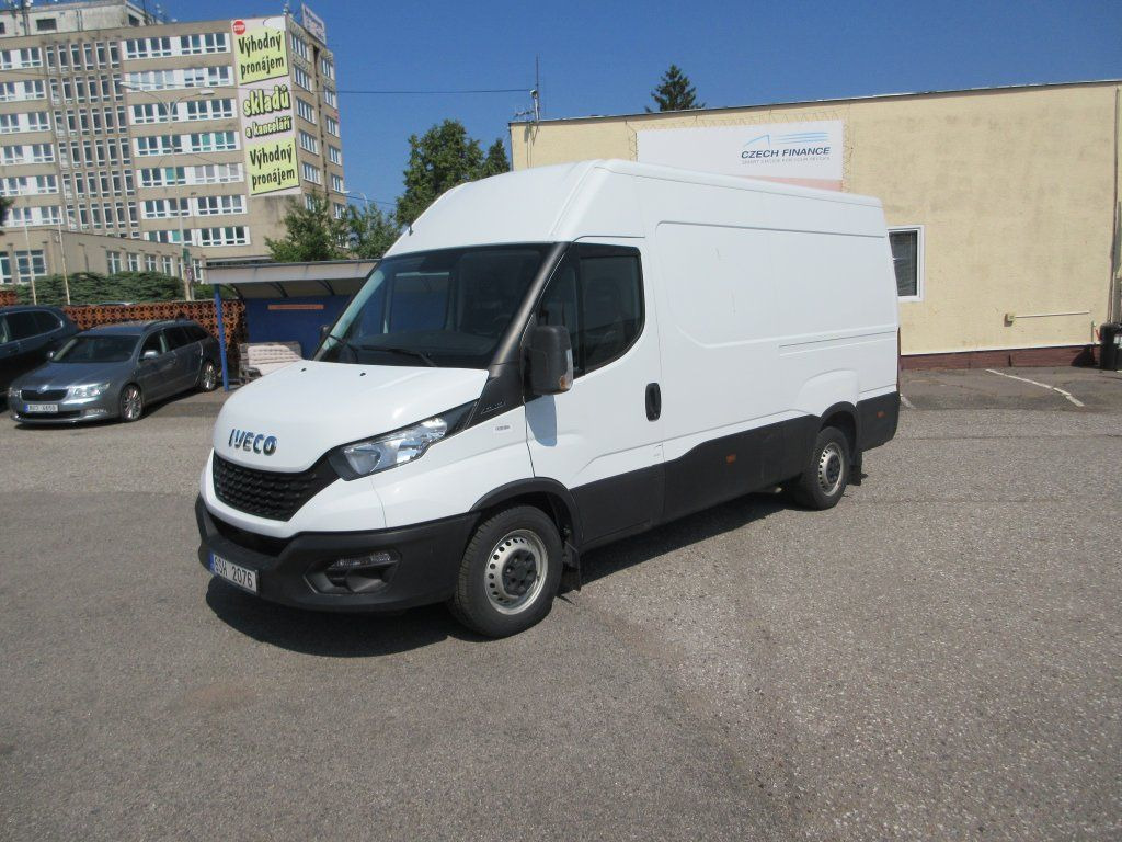 Iveco Daily 35S16 - Van panel: gambar 2 Iveco Daily 35S16 - Van panel: gambar 2
