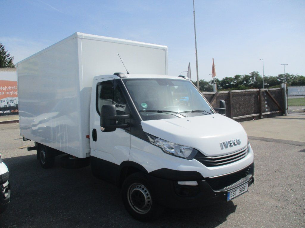 Iveco Daily 35S16 mit LBW - Van box: gambar 2 Iveco Daily 35S16 mit LBW - Van box: gambar 2
