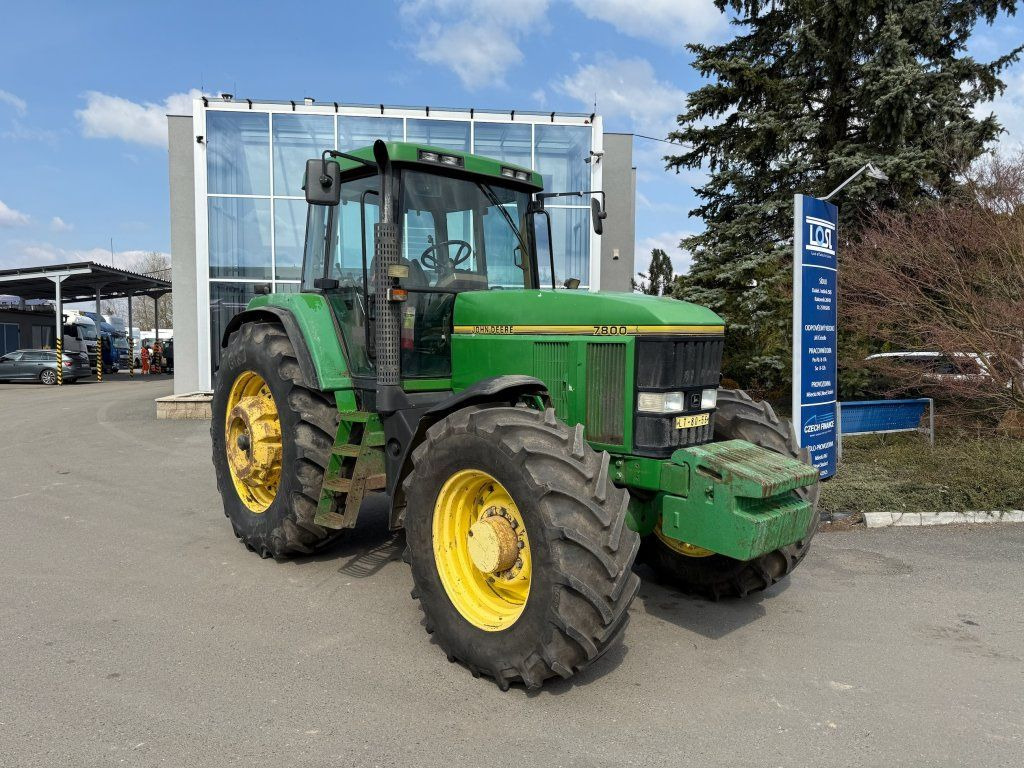 John Deere 7800 - Traktor: gambar 3 John Deere 7800 - Traktor: gambar 3