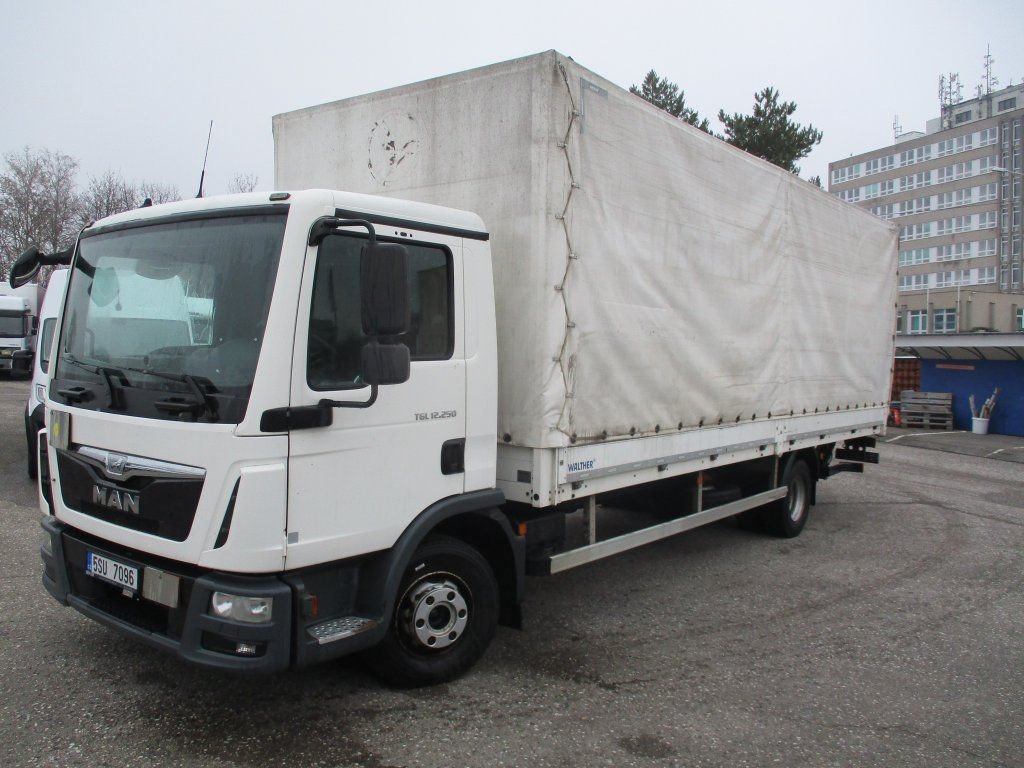 MAN TGL 12.250 - Truk dengan terpal samping: gambar 2 MAN TGL 12.250 - Truk dengan terpal samping: gambar 2