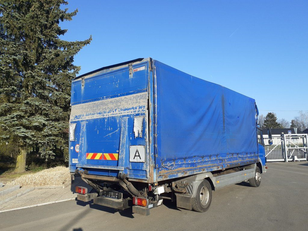 Mercedes-Benz 1018 Atego EURO 3 - Truk dengan terpal samping: gambar 5 Mercedes-Benz 1018 Atego EURO 3 - Truk dengan terpal samping: gambar 5