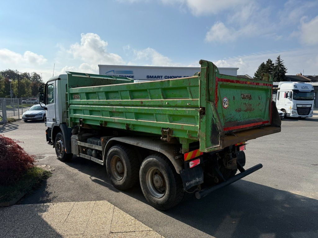 Mercedes-Benz 2641 Actros 6x4 EURO 4 - Truk jungkit: gambar 5 Mercedes-Benz 2641 Actros 6x4 EURO 4 - Truk jungkit: gambar 5