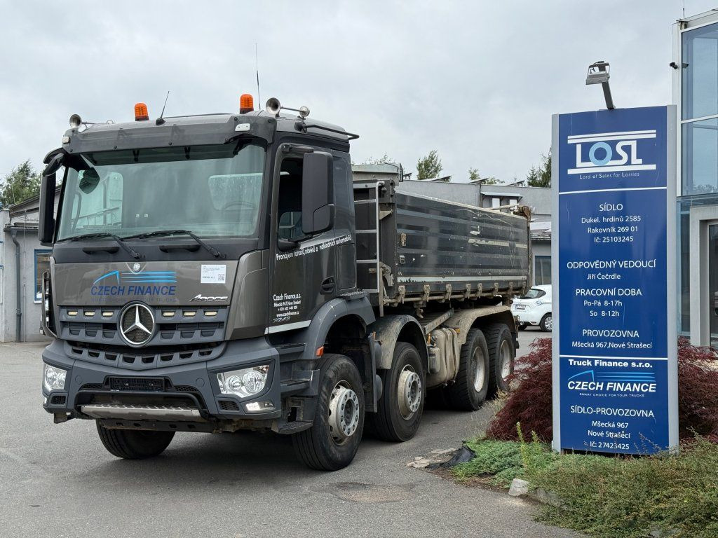 Mercedes-Benz 3243 Arocs 8x4 S3 Euro 6 - Truk jungkit: gambar 5 Mercedes-Benz 3243 Arocs 8x4 S3 Euro 6 - Truk jungkit: gambar 5