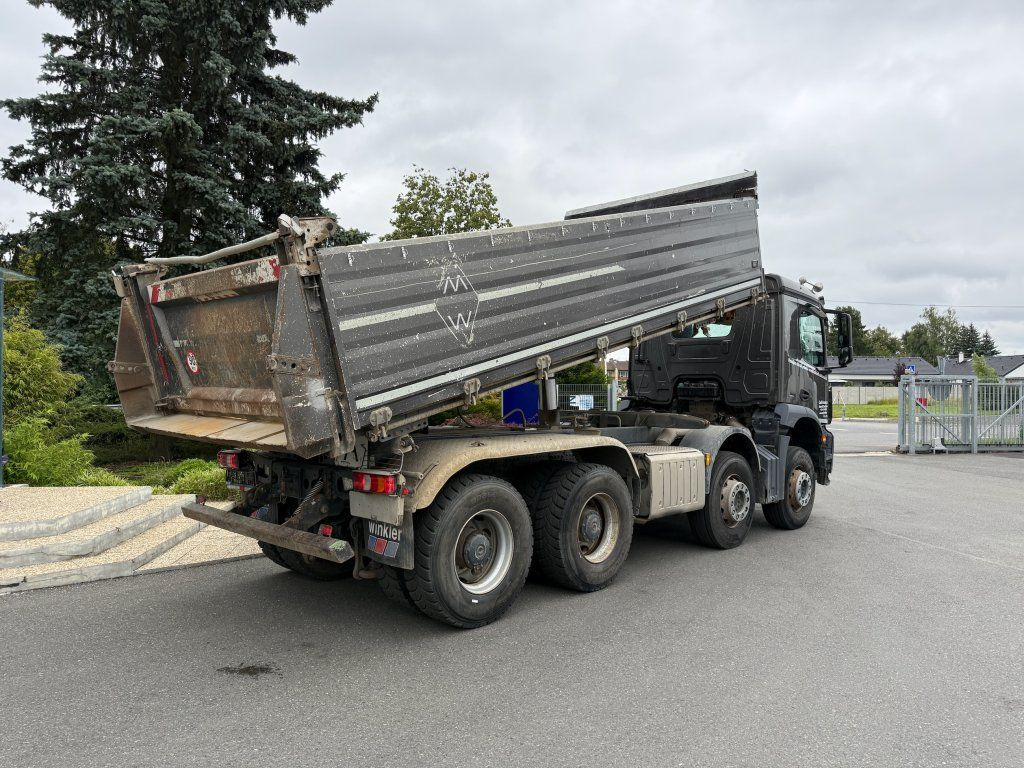 Mercedes-Benz 3243 Arocs 8x4 S3 Euro 6 - Truk jungkit: gambar 3 Mercedes-Benz 3243 Arocs 8x4 S3 Euro 6 - Truk jungkit: gambar 3