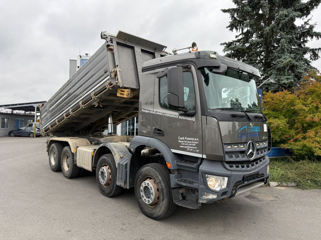 Mercedes-Benz 3243 Arocs 8x4 S3 Euro 6 - Truk jungkit: gambar 2 Mercedes-Benz 3243 Arocs 8x4 S3 Euro 6 - Truk jungkit: gambar 2
