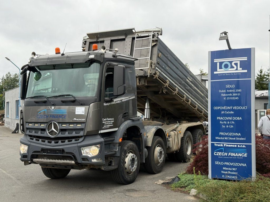 Mercedes-Benz 3243 Arocs 8x4 S3 Euro 6 - Truk jungkit: gambar 1 Mercedes-Benz 3243 Arocs 8x4 S3 Euro 6 - Truk jungkit: gambar 1