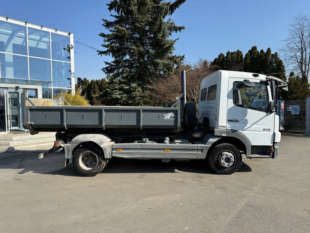 Mercedes-Benz 916 Atego EURO 4 - Hook lift: gambar 3 Mercedes-Benz 916 Atego EURO 4 - Hook lift: gambar 3