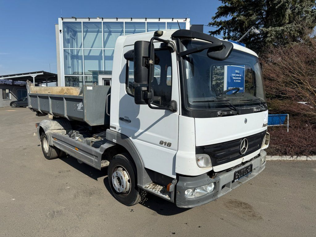 Mercedes-Benz 916 Atego EURO 4 - Hook lift: gambar 2 Mercedes-Benz 916 Atego EURO 4 - Hook lift: gambar 2