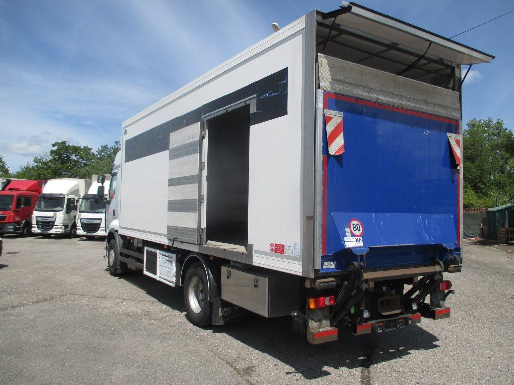 Renault Premium 460 - Truk berpendingin: gambar 3 Renault Premium 460 - Truk berpendingin: gambar 3