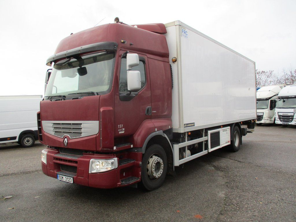 Renault Premium 460 - Truk box: gambar 1 Renault Premium 460 - Truk box: gambar 1