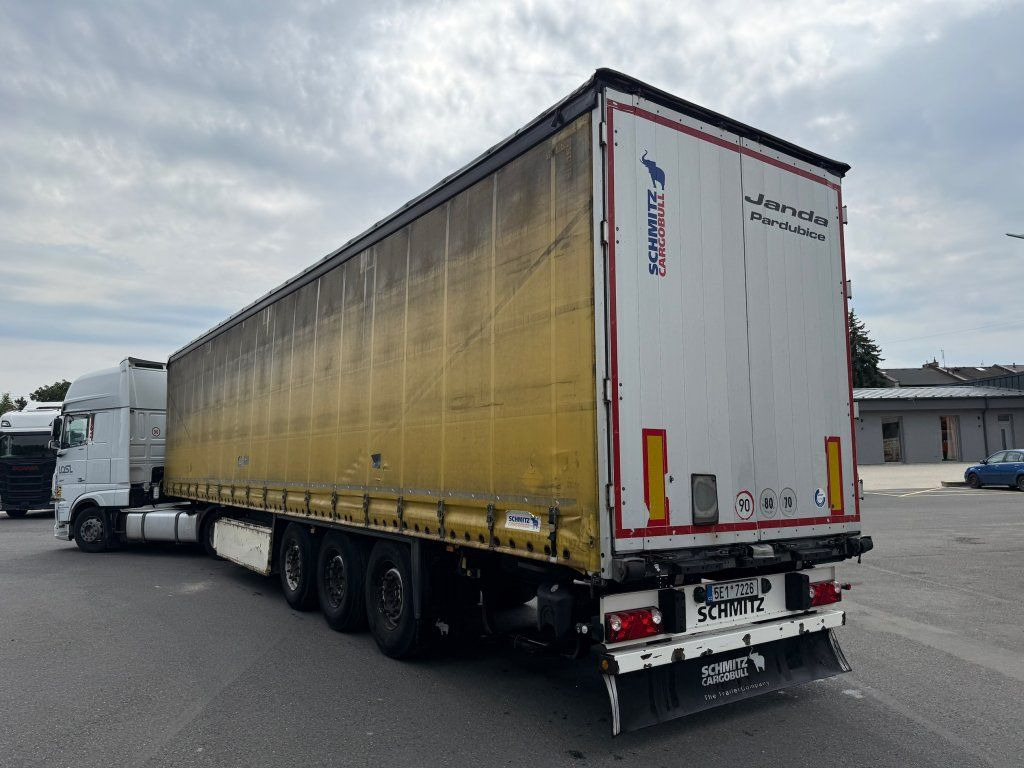 Schmitz Cargobull SCS24 - Semi-trailer dengan terpal samping: gambar 4 Schmitz Cargobull SCS24 - Semi-trailer dengan terpal samping: gambar 4