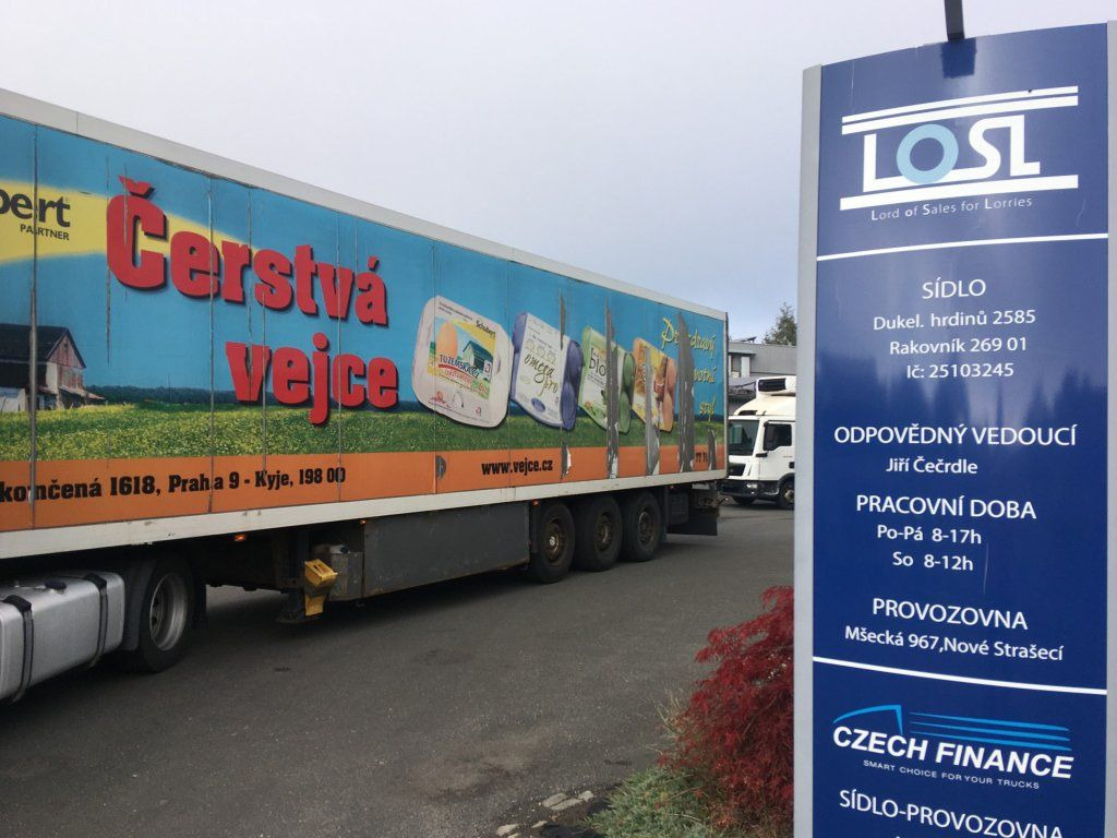 Schmitz Cargobull SKO24 Carrier - Semi-trailer kotak tertutup: gambar 5 Schmitz Cargobull SKO24 Carrier - Semi-trailer kotak tertutup: gambar 5