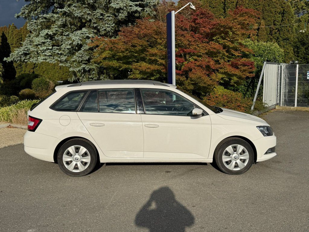 Skoda 1,4TDi kombi - Station wagon: gambar 3 Skoda 1,4TDi kombi - Station wagon: gambar 3