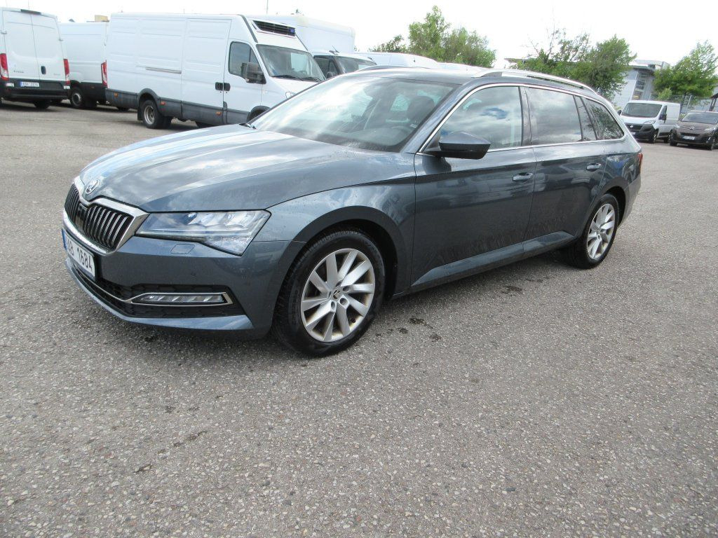 Skoda 2.0 Tdi Style - Station wagon: gambar 1 Skoda 2.0 Tdi Style - Station wagon: gambar 1