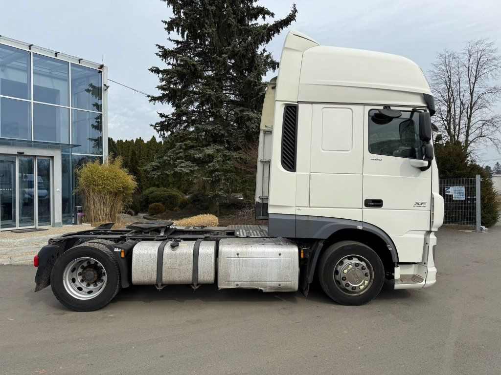 DAF XF460 EURO 6 MEGA/lowdeck - Tractor head: gambar 3 DAF XF460 EURO 6 MEGA/lowdeck - Tractor head: gambar 3