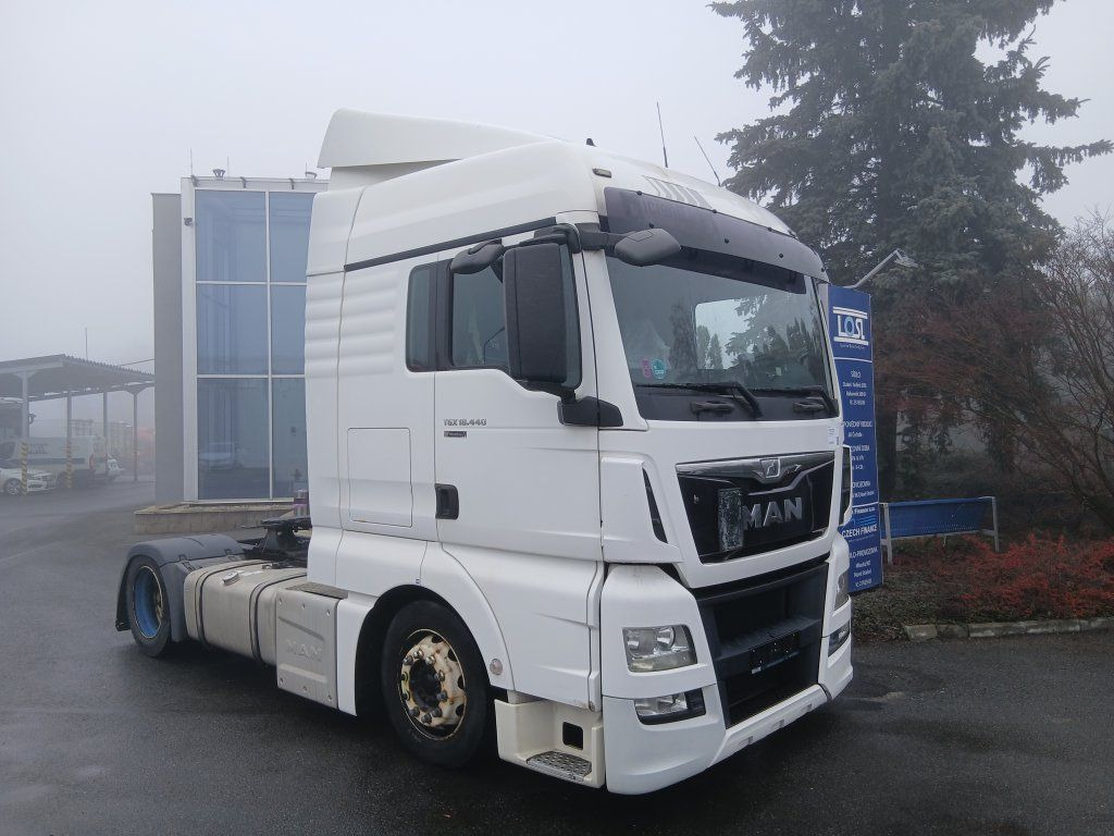 MAN TGX18.440 XLX - Tractor head: gambar 3 MAN TGX18.440 XLX - Tractor head: gambar 3